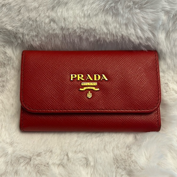Prada ❤️Red❤️Saffiano leather key holder/card case double snaps - Picture 1 of 16